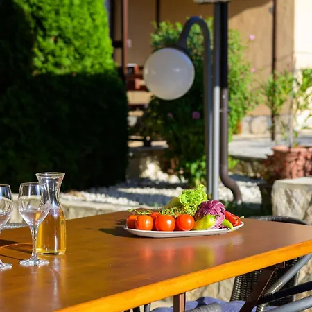 Silvana By Interhome Apartamento
